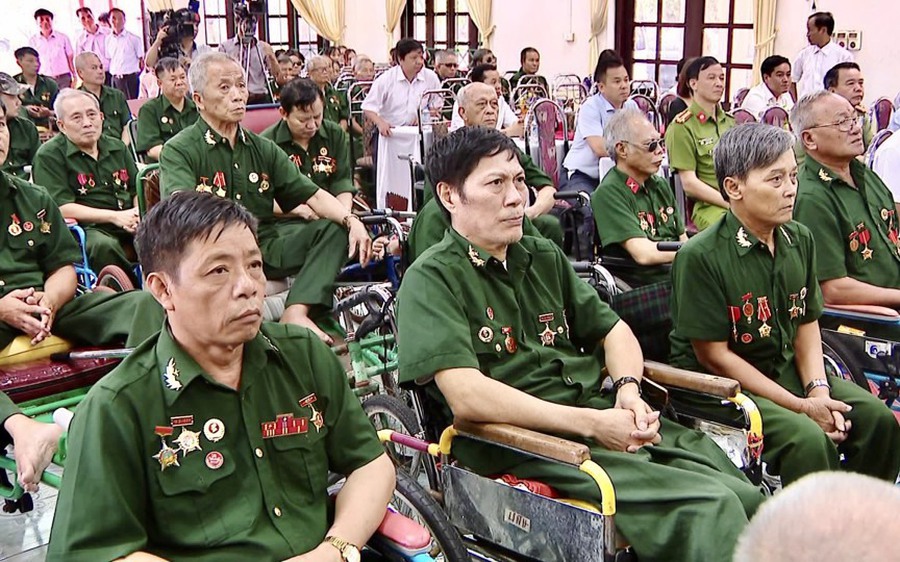 lương thương binh 2/4 là bao nhiêu