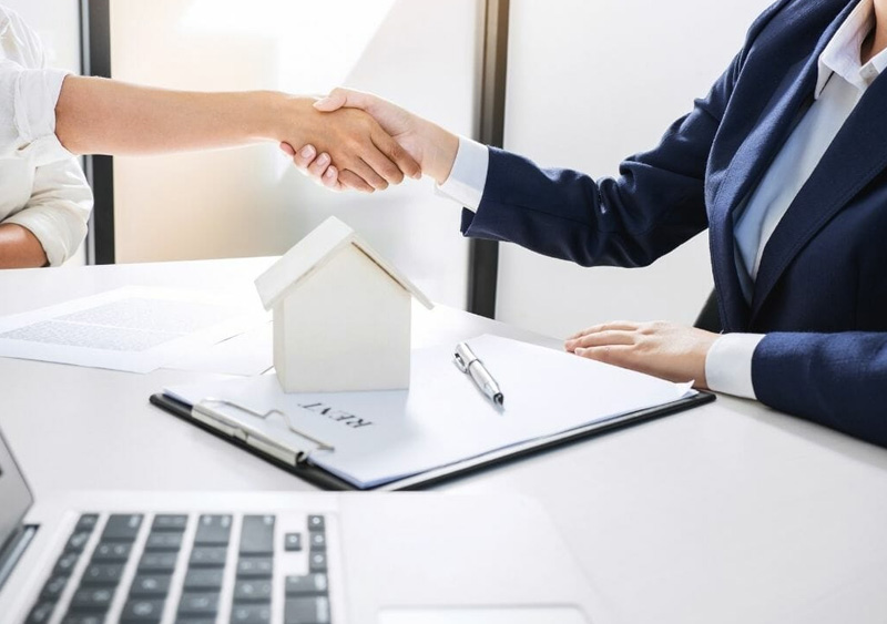 chuyên viên kinh doanh bất động sản