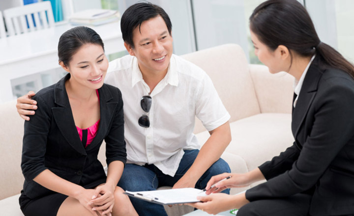 nhân viên kinh doanh bất động sản