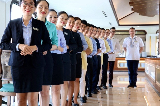 quản lý nhà hàng khách sạn