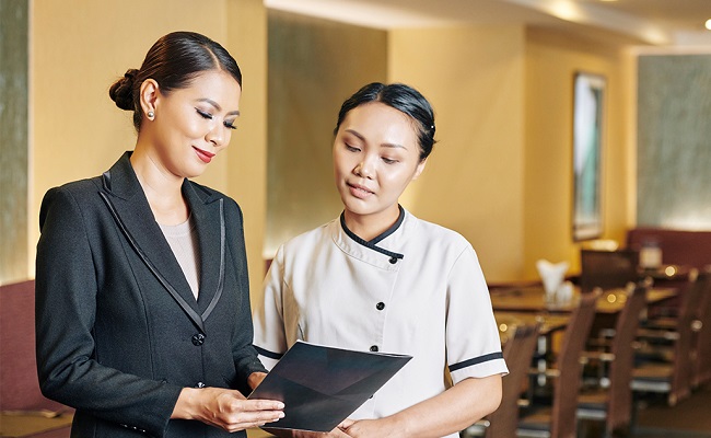 quản lý nhà hàng khách sạn