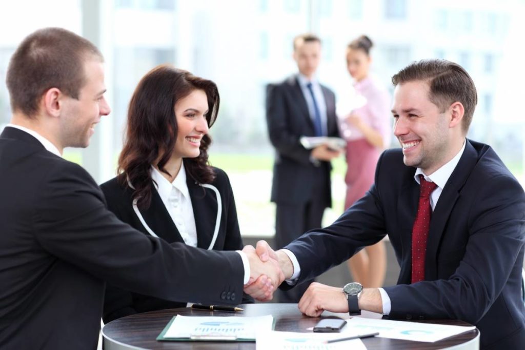 Nhân viên phát triển kỹ năng sale bất động sản